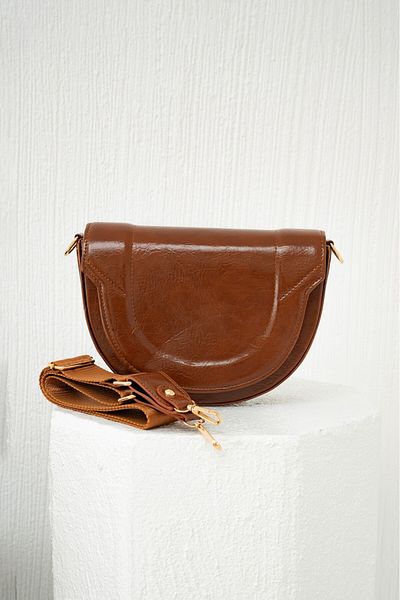 LAMİNTA Geantă de damă - Enzo Tan, croială ovală, design încrucișat