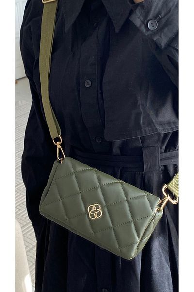Cosy Bag Αθλητική τσάντα ώμου με καπιτονέ χακί