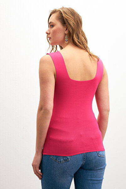 Bipantolon Γυναικείο φούξια βασικό τετράγωνο γιακά αμάνικο μπλουζάκι Χοντρό λουράκι Καλοκαιρινό/χειμωνιάτικο πλεκτό εσώρουχο