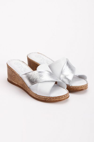 İLOLİCA Inner Outer 100% Genuine Leather Padding Sole Cross Women's Slippers