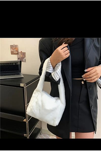 GENÇ MODA Welsoft Plush Bag