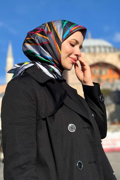 Armine Sport Eşarp - 8843P-07 - Tivil - Renkli Çizgi Deseni