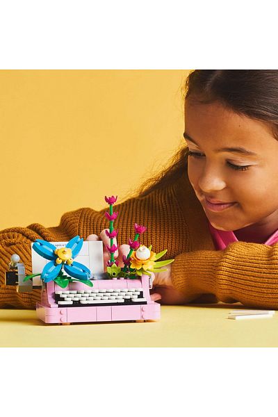 LEGO LEGO Creator Set - Flower Typewriter (31169)