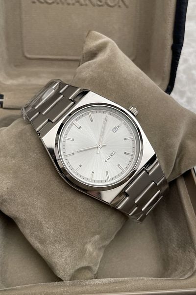 Leerybee Quartz Stylish Men's Wrist Watch Nk-16