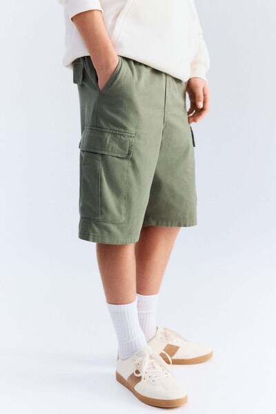 H&M Cargo twill shorts