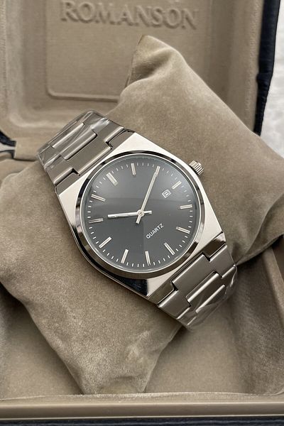 Leerybee Quartz Stylish Men's Wrist Watch Nk-16