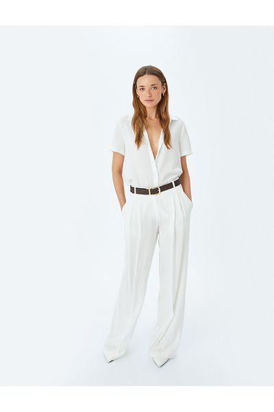 Koton Classic collar short sleeve shirt.