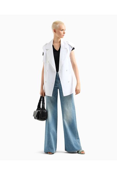 Armani Exchange تي شيرت نسائي بأكمام قصيرة، قماش منسوج أسود برقبة على شكل حرف V XW 000600   AF10355-UC001