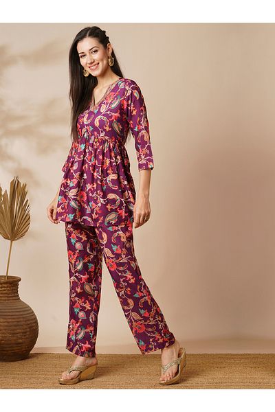 Globus By Styli Embroidered Floral Print V-Neck A-Line Tunic and Mid Rise Pants Co-Ords