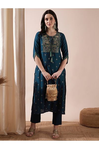 Globus By Styli Embroidered Tie-Up Tassels Straight Kurta with Pants Set