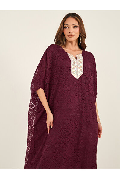 Keenly By Styli Textured Lace Insert Embroidered Panel Notch Neck Kaftan