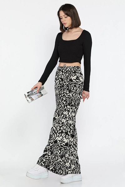 GÜLSELİ Black Wide Leg Viscose Walking Pants