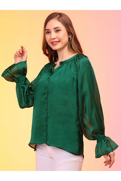 Globus By Styli بلوزة ساتان فضفاضة بأكمام منفوخة وأزرار