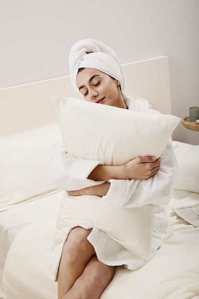 Linens White Lyocell 2-Piece Flywheel Pillow Case Set
