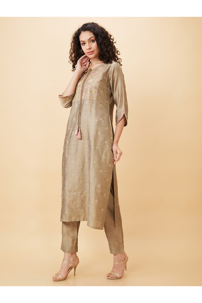 Globus By Styli Embroidered Straight Kurta with Trouser Set