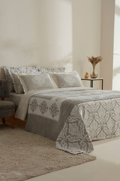 Karaca Home Timeless 8 Piece Dowry Set Gray