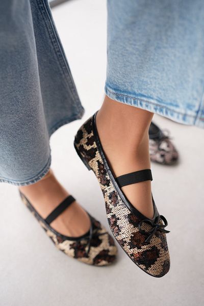 selinshoes Teny Oval Toe Bow Detailed Sequin Embroidered Elastic Women's Ballerinas - Leopard
