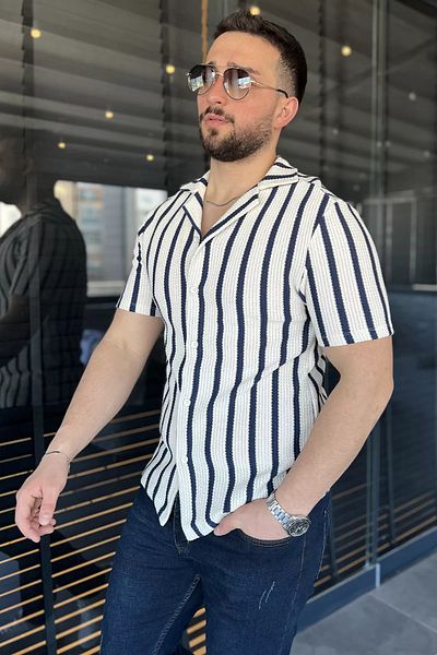 MİSHAR İTALİA Ανδρικό πουκάμισο με μοτίβο με γιακά με ανοιχτό γιακά σε μπλε κρεμ