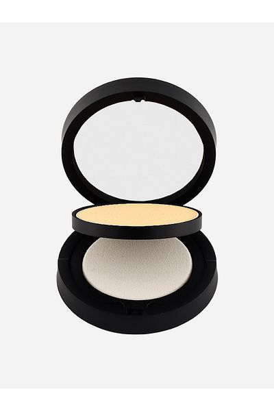 Character Compact Powder