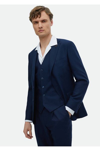 Ramsey Navy Blue Suit - Vest Design