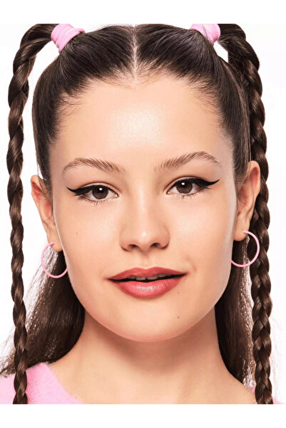 Essence قلم تحديد الشفاه 8H Matte Comfort رقم 10