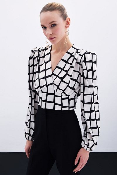 Sateen Patterned Crop Blouse - Ecru Color