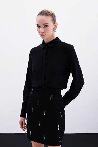 Sateen Boncuk Aksesuarlı Gömlek - Siyah