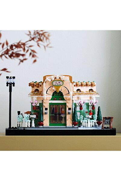 LEGO LEGO Creator Expert Set - French Cafe (10362)