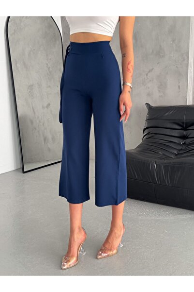 Gugus KADIN BELİ TOKALI BERMUDA/KAPRİ KUMAŞ PANTOLON BOL PAÇA