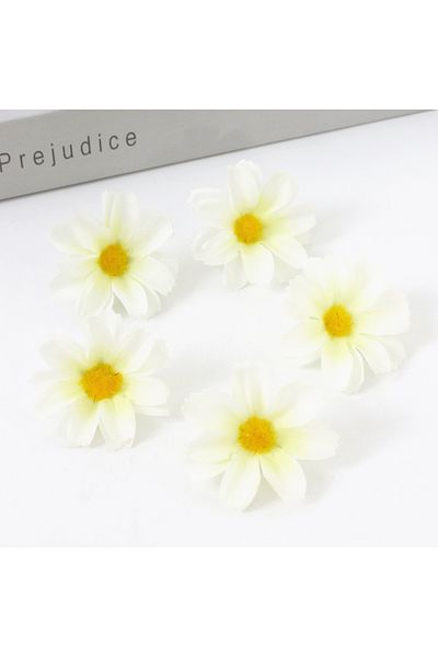 Choice 30Pcs Light Yellow 30/50Pcs Artificial Flowers Daisy Silk Flowers Decoration Party Wedding Decoratio