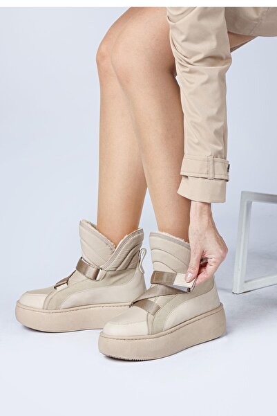 Jump 60118 Water Resistant Non-Slip Sole Beige Women's Snow Boots