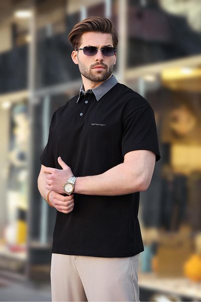 Madmext Ανδρικό μπλουζάκι Polo Neck με μαύρο κουμπί E7119