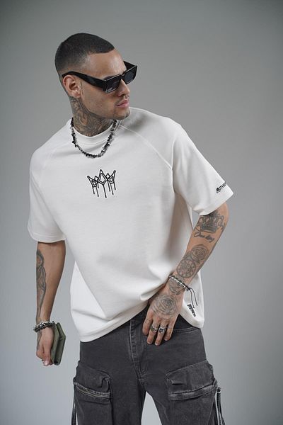 king brich Μπλουζάκι Unisex Oversize Fit με λογότυπο στο μπροστινό μέρος και λεπτομέρεια κεντήματος Raglan Sleeve