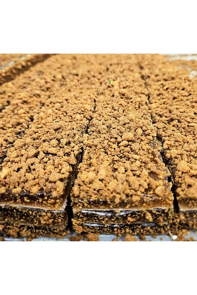 Cezeryeci Kadir Milk Chocolate Pistachio Hunkar Delight