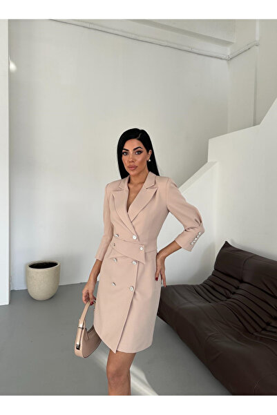 Özlem Yıldız Kemer Detaylı Ceket Elbise Bej