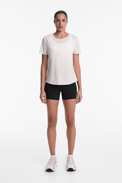 Oysho Short-Sleeved Tight-Fitting Technical T-Shirt
