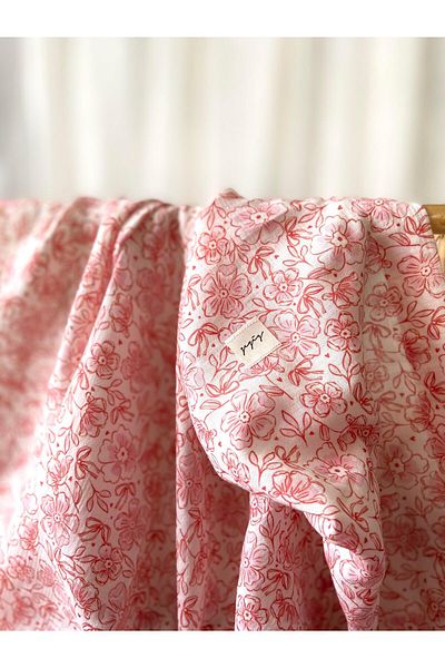Zezig Pinky Elegance Muslin Blanket