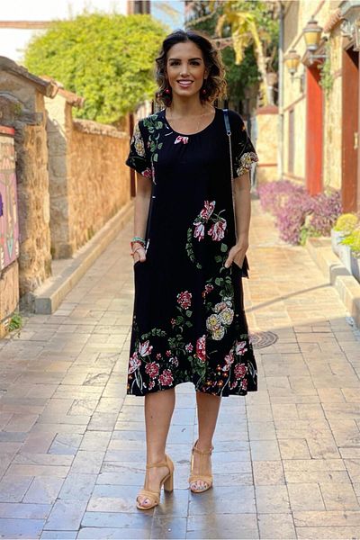 Nevin Kaya Moda Rochie oversize cu model de trandafir negru cu buzunar dublu