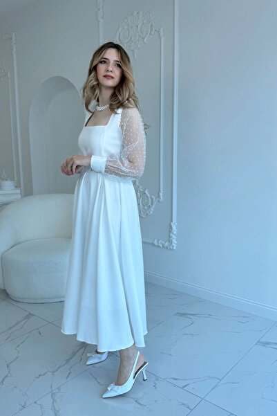 HELİS BUTİK Rochie albă cu mâneci cu buline din organza