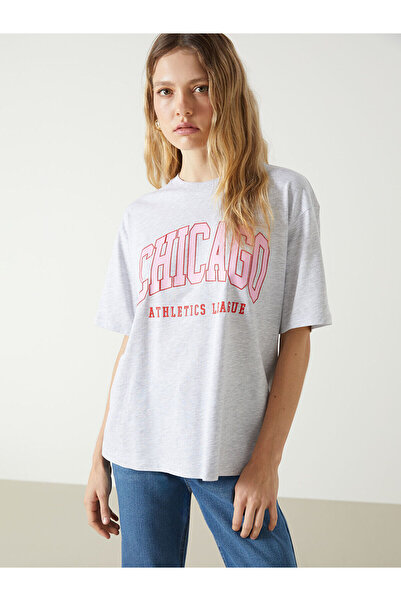 LC Waikiki Γυναικείο μπλουζάκι με στάμπα LCW Vision Chicago Oversize