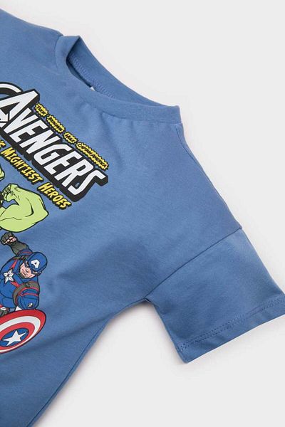 DeFacto Νέα σεζόν Baby Boy Marvel Avengers Crew λαιμόκοψη κοντομάνικο μπλουζάκι