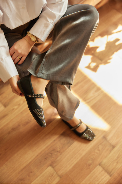 MİLAYA SHOES حذاء ستيلا نسائي ذو مقدمة حجرية