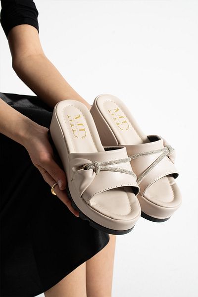 Moda Devrin Papuci de damă cu toc crem cu pană Papuci cu talpă înaltă