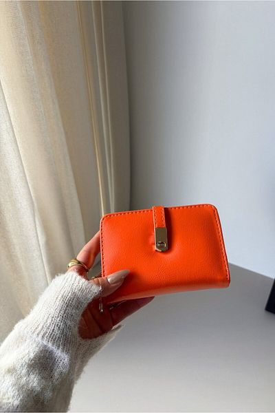 Yuka Atelier Jill Vintage Model Shiny Faux Leather Wallet