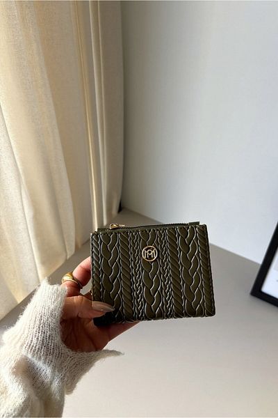 Yuka Atelier Amy Embossed Knitted Detailed Medium Size Faux Leather Wallet