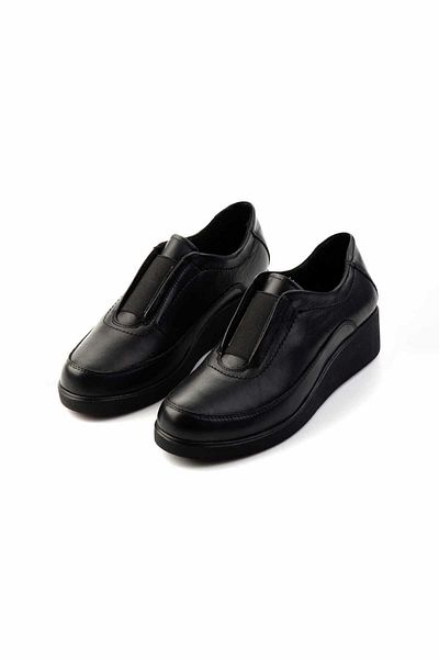 Bambi Μαύρα Δερμάτινα Γυναικεία Casual Παπούτσια K01809034003