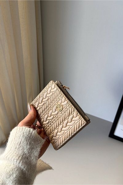 Yuka Atelier Amy Embossed Knitted Detailed Medium Size Faux Leather Wallet