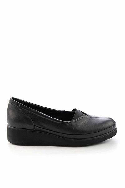 Bambi Schwarze Damen-Freizeitschuhe aus echtem Leder K 01586060103
