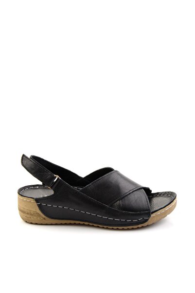 Bambi Siyah Leather Kadın Sandalet K05331031103