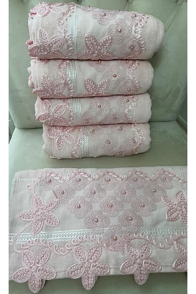 Gohiba Stylish Lace Scalloped Dowry Towel - Models Avant-Garde Hand Towel